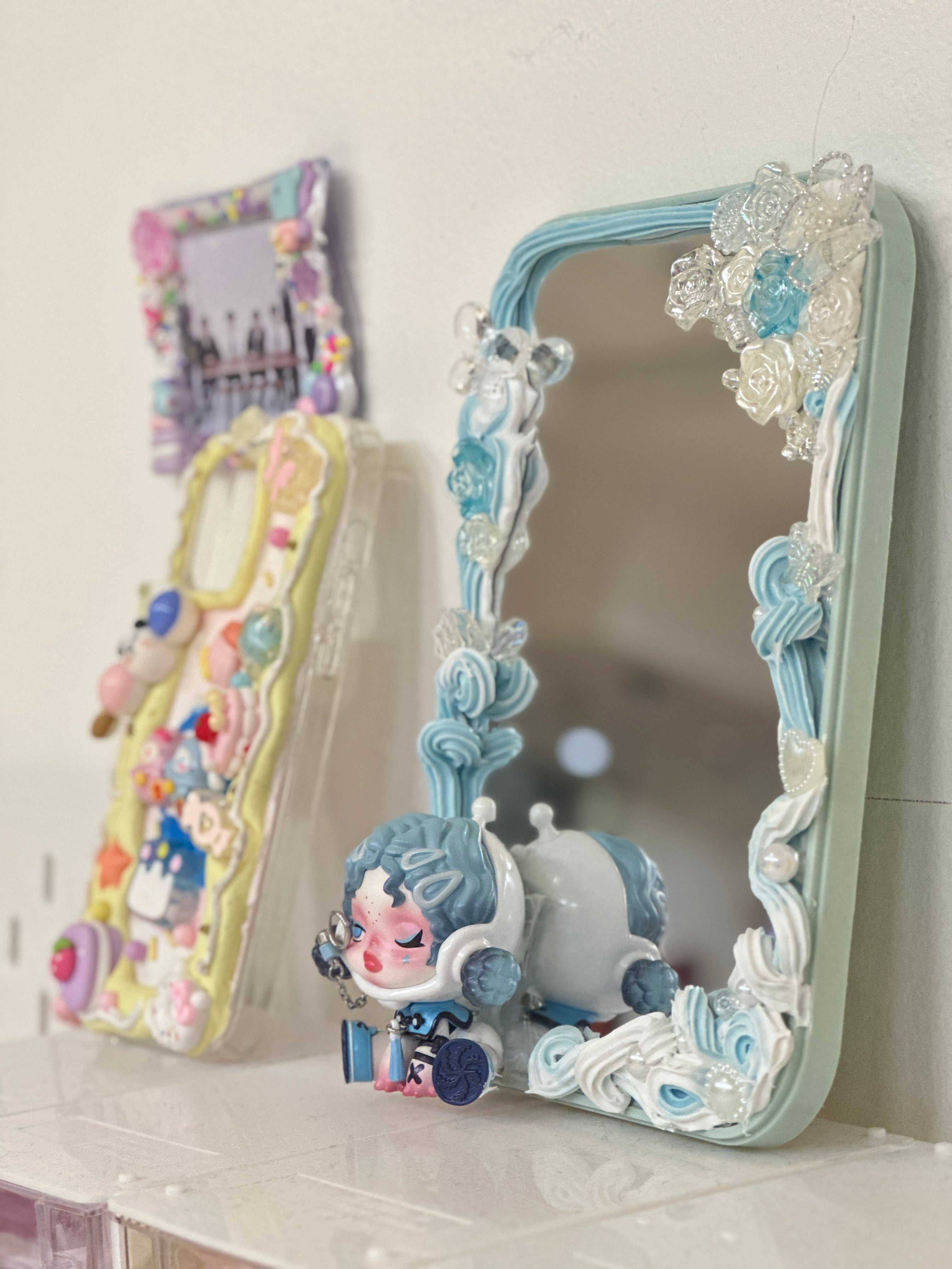 Decoden hotsell mirror